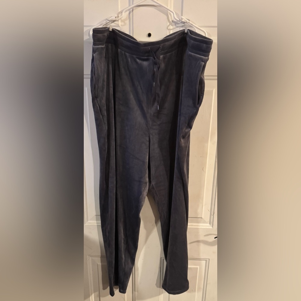 Women's Marble-Print Long Sleeve Sleep Top - Gray/White - Picture 3 of 4